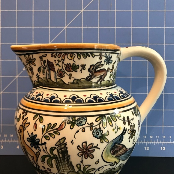 Coimbra Portugal Hand Made/Painted forest Sec XVII Pottery Pitcher signed Paula - Picture 3 of 8